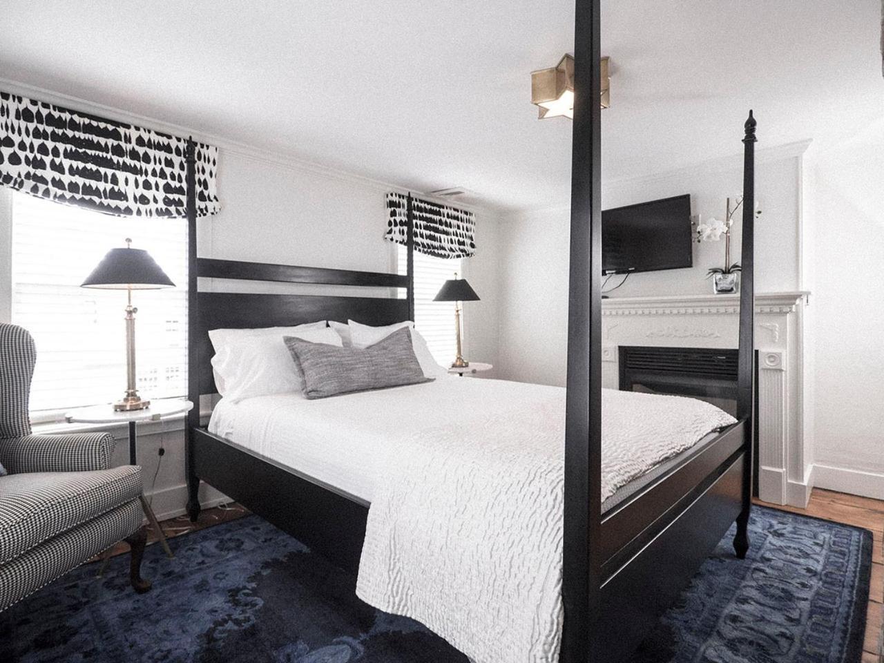 James Pharmacy Bed And Breakfast Old Saybrook Exteriér fotografie